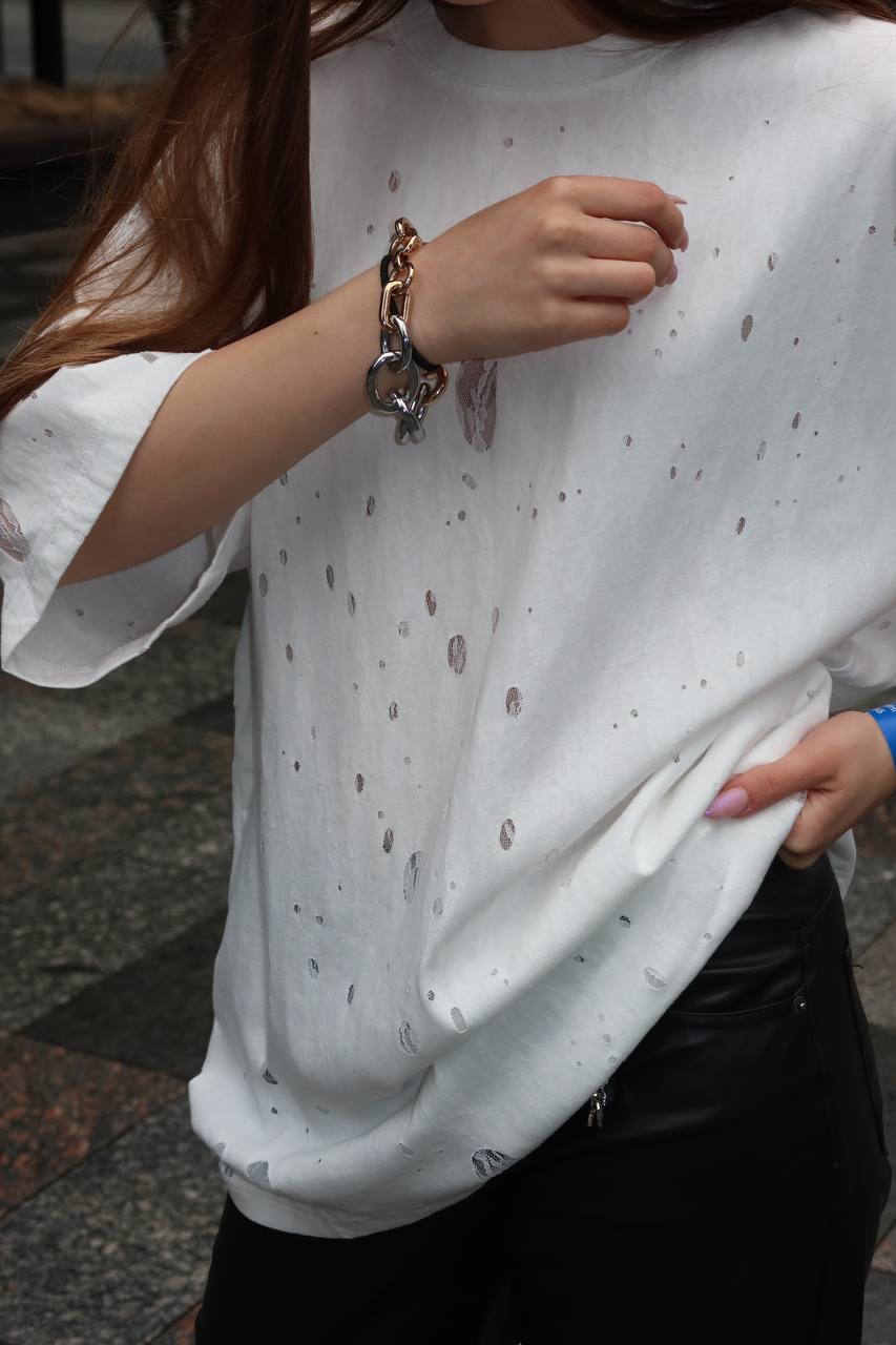 Футболка "Hole" White