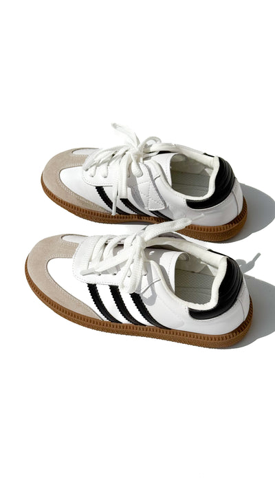 Basics N72 White