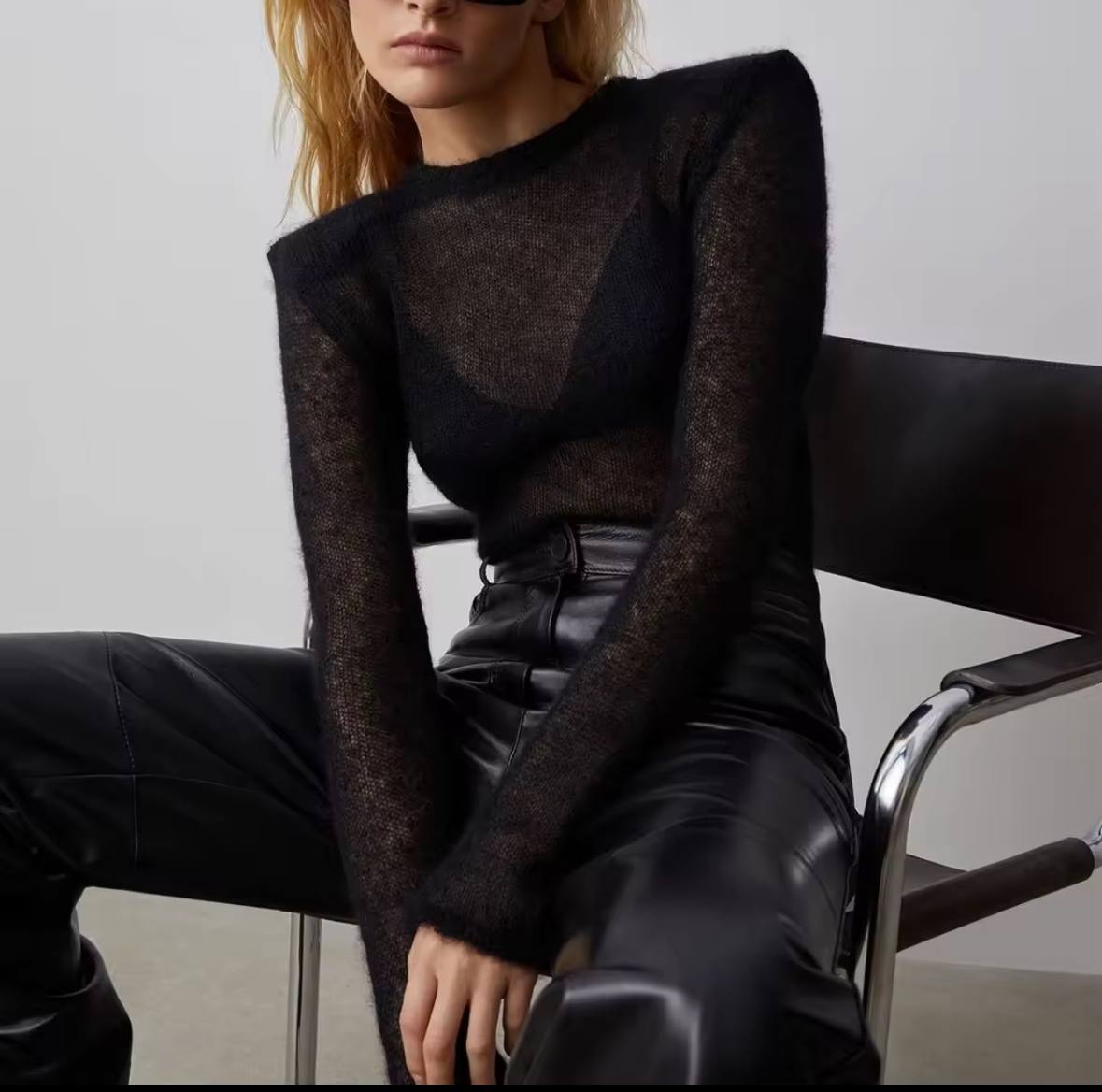 Светр-пуловер Black