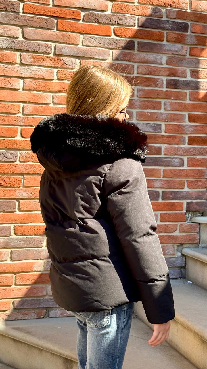 Пуховик Short Black