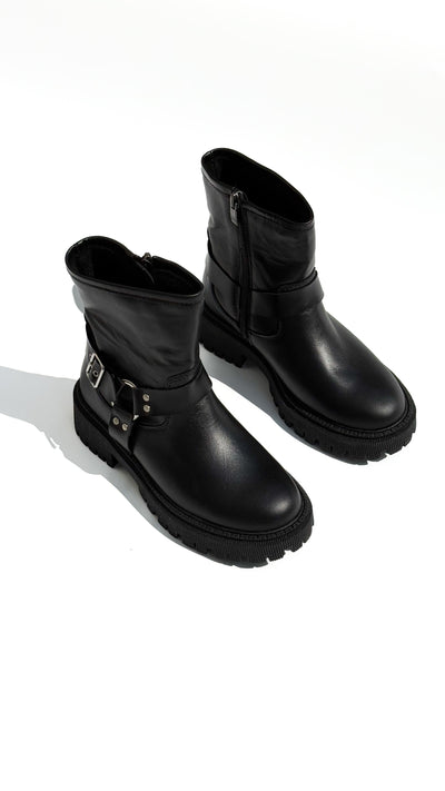 Gavana Black