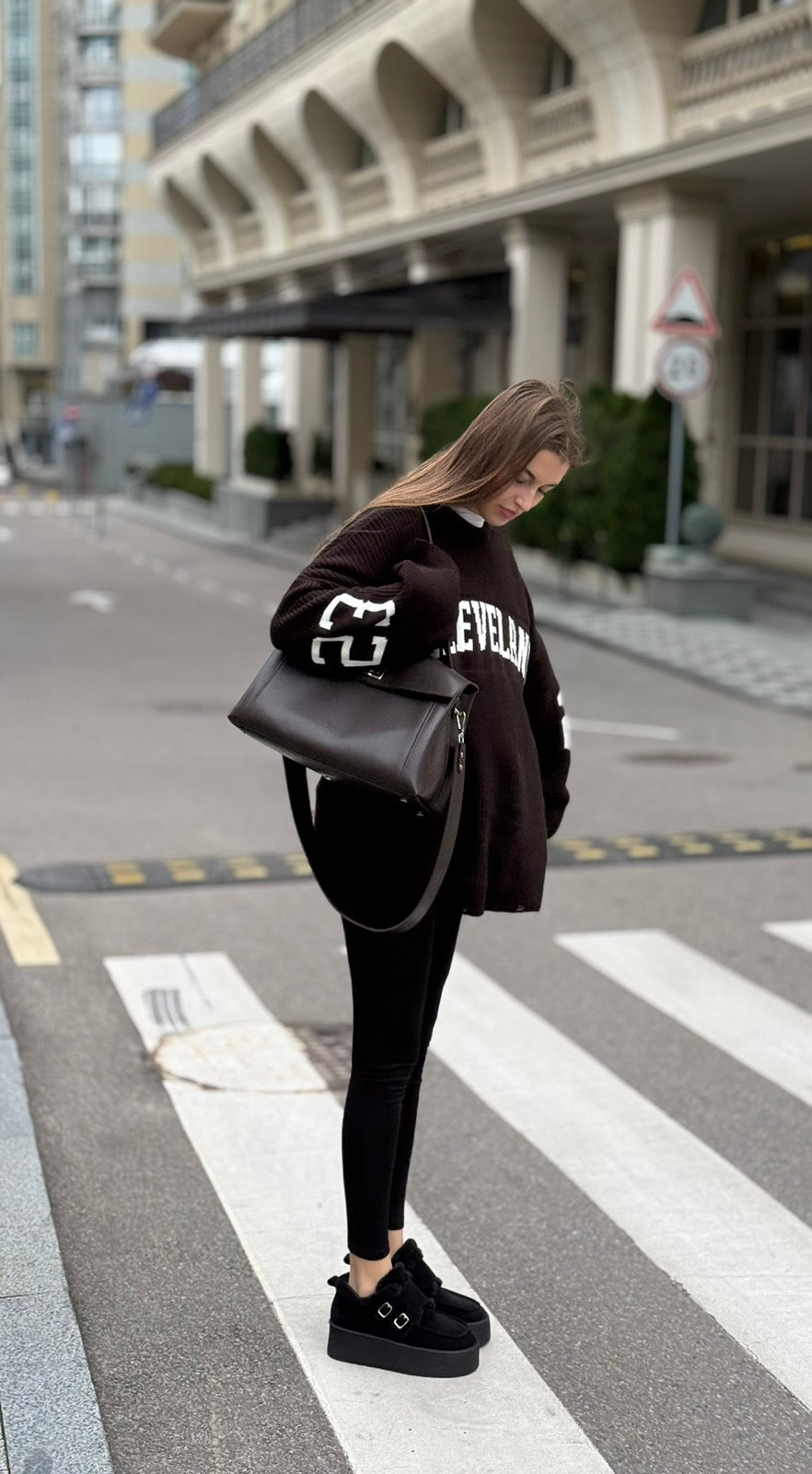 Светр Cleveland Brown