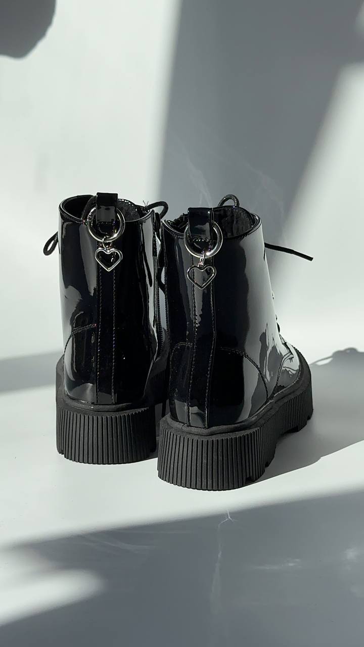 Брелки для взуття